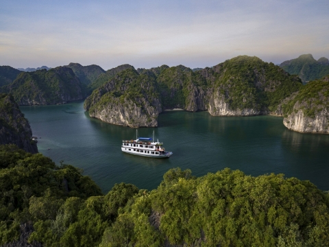 Lan Ha bay Cruise Sunlight Premium 3 Days 2 Night